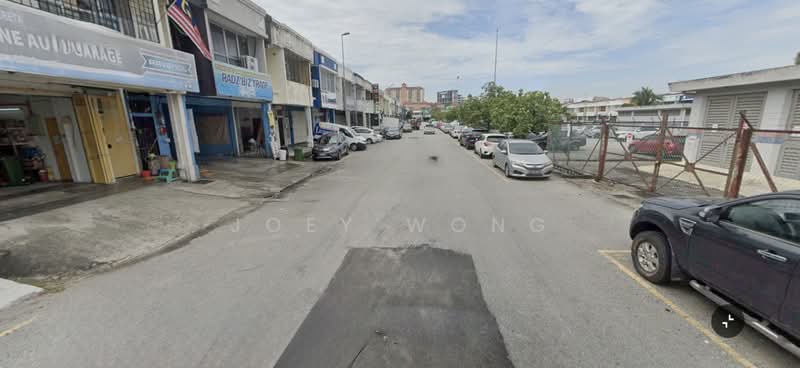 Shop for Rent in Bandar Puteri Puchong (Puchong) - Joey Wong - Exterior - PropertyGuru.com.my