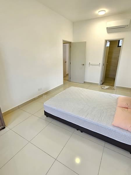 Kondominium untuk Dijual di Eco Bloom - Boon Haw Ooi - Bedroom - PropertyGuru.com.my