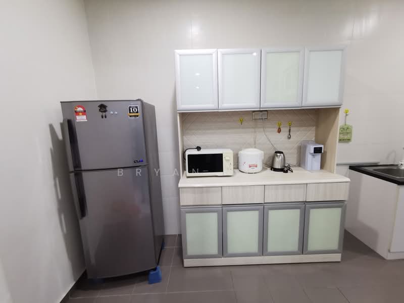 Service Residence for Sale at THE SENAI GARDEN (PANGSAPURI IMPIAN SENAI) - Bryan Goh - Kitchen - PropertyGuru.com.my