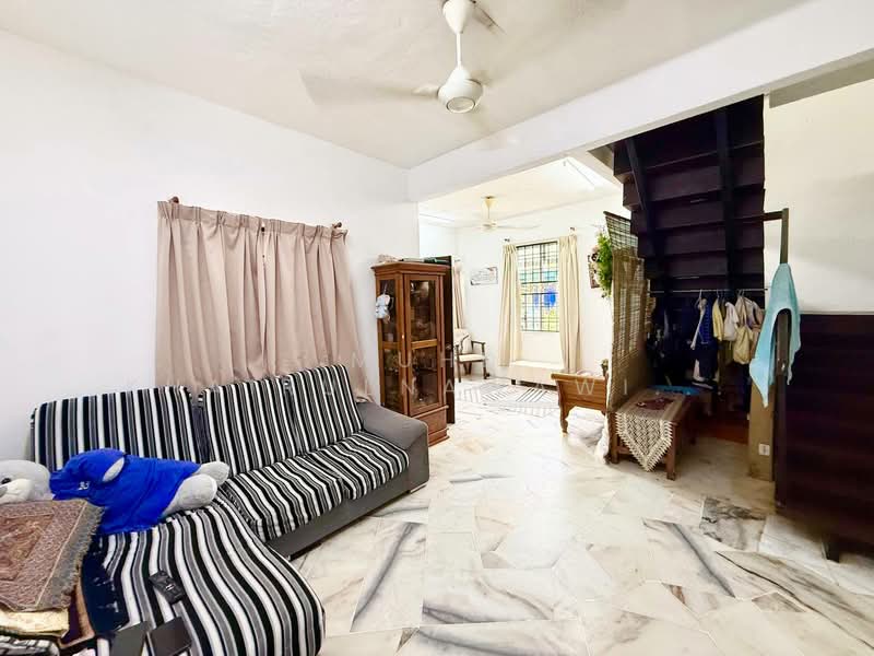 Rumah Teres 2 Tingkat untuk Dijual di Sungai Pelek (Selangor) - Muhd Khairulnawawi Kamaruddin - PropertyGuru.com.my