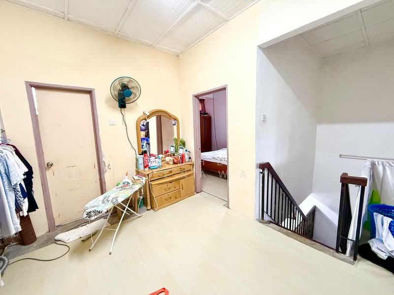 Rumah Teres 2 Tingkat untuk Dijual di Sungai Pelek (Selangor) - Muhd Khairulnawawi Kamaruddin - PropertyGuru.com.my