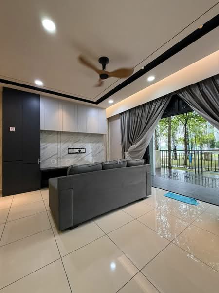 Servis Apartment untuk Disewa di 8Scape Residence @ Sutera - Foo Jun Tao - Living Room - PropertyGuru.com.my