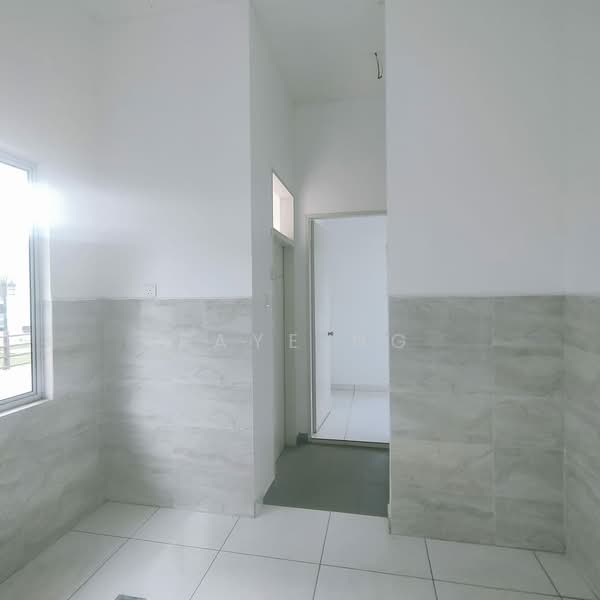 Bungalow for Sale in Taman Lukut Lagenda (Port Dickson) - Faye Ng - Interior - PropertyGuru.com.my