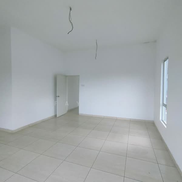 Bungalow for Sale in Taman Lukut Lagenda (Port Dickson) - Faye Ng - Interior - PropertyGuru.com.my