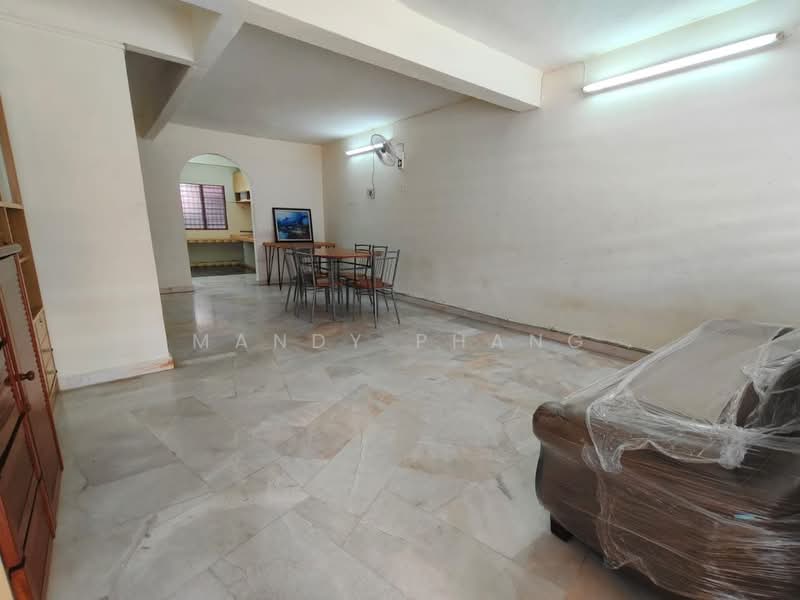 Rumah Teres 2 Tingkat untuk Disewa di Bercham (Ipoh) - Mandy Phang - Living Room - PropertyGuru.com.my