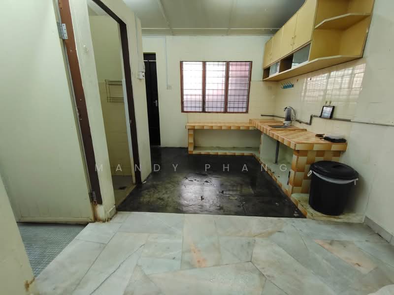 Rumah Teres 2 Tingkat untuk Disewa di Bercham (Ipoh) - Mandy Phang - Kitchen - PropertyGuru.com.my
