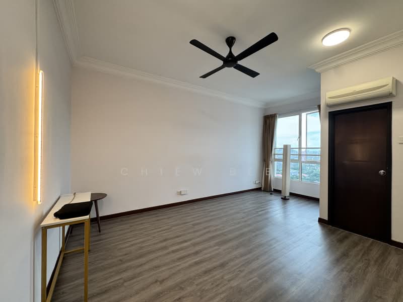 Condominium for Rent at Gurney Beach Resort - Chiew Bee - PropertyGuru.com.my