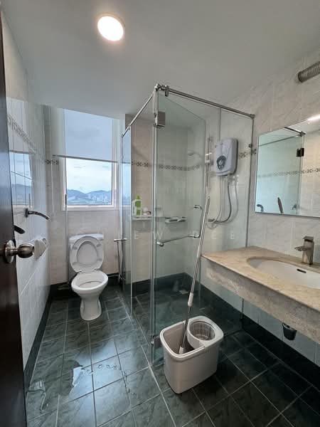 Condominium for Rent at Gurney Beach Resort - Chiew Bee - PropertyGuru.com.my