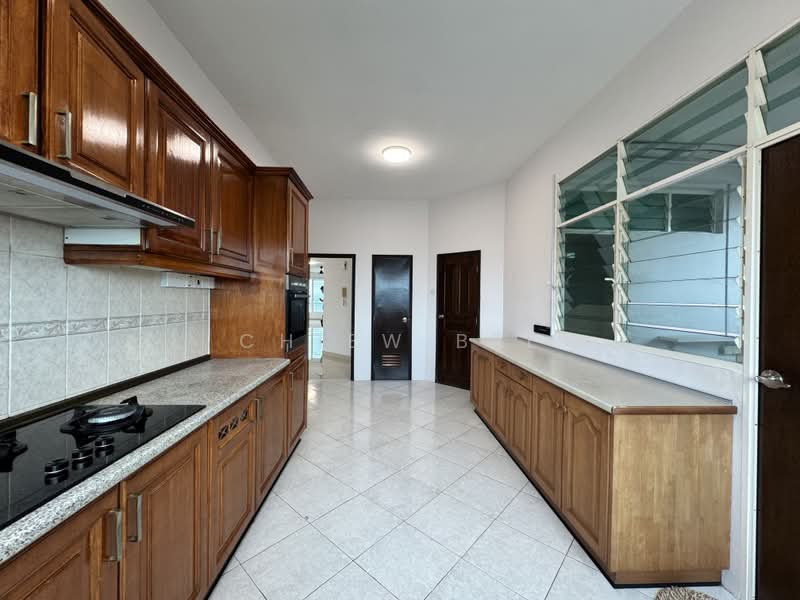 Condominium for Rent at Gurney Beach Resort - Chiew Bee - PropertyGuru.com.my