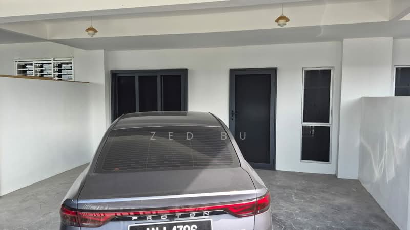Rumah Teres 2 Tingkat untuk Disewa di Taman Vista Mutiara (Bandar Sungai Long) - Zed Bu - Exterior - PropertyGuru.com.my