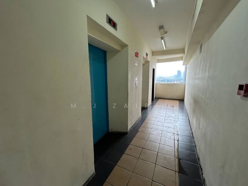 Service Residence for Sale at Amara - M.J Zairin - Corridor - PropertyGuru.com.my