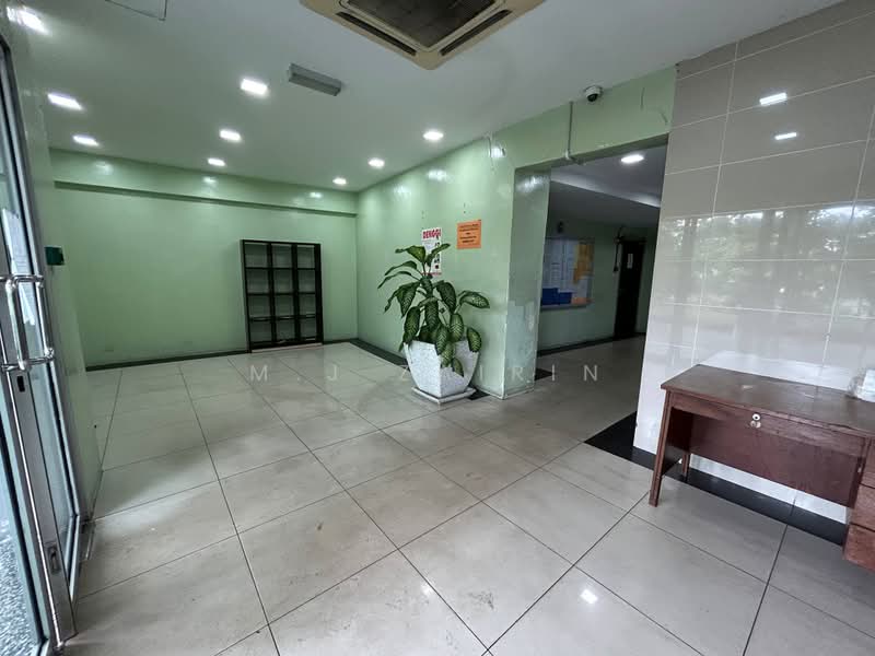 Service Residence for Sale at Amara - M.J Zairin - Entrance - PropertyGuru.com.my