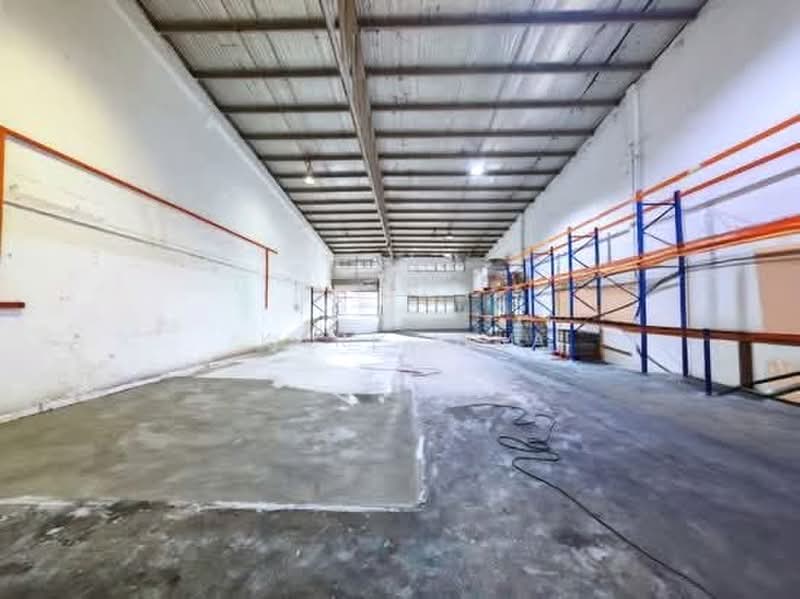 Terrace Factory for Sale in Taman Desa Cemerlang (Ulu Tiram) - Karl Lim - Interior - PropertyGuru.com.my