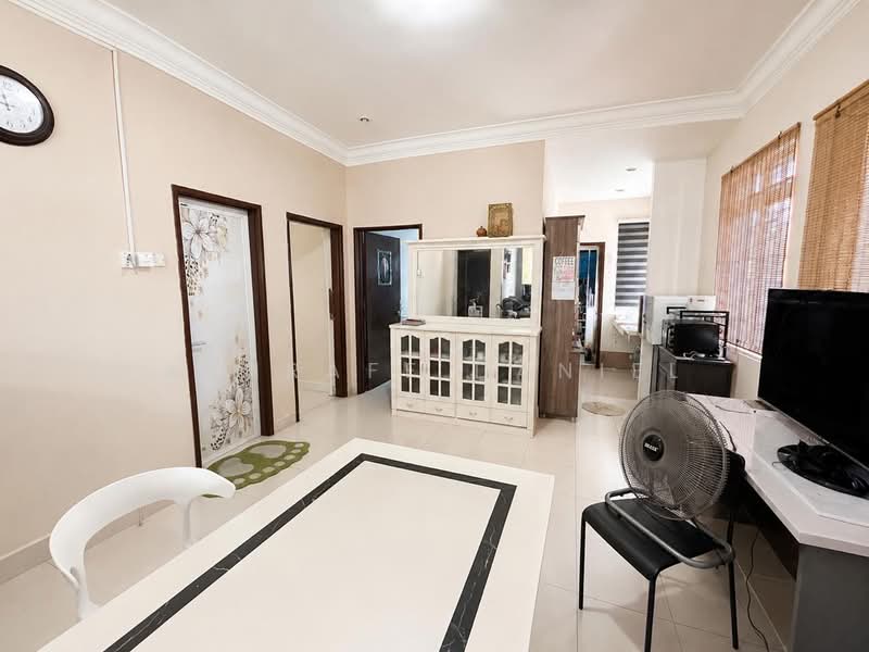 Rumah Teres 1 Tingkat untuk Dijual di Taman Dato' Hormat (Telok Panglima Garang) - Ashraff Daniel - PropertyGuru.com.my