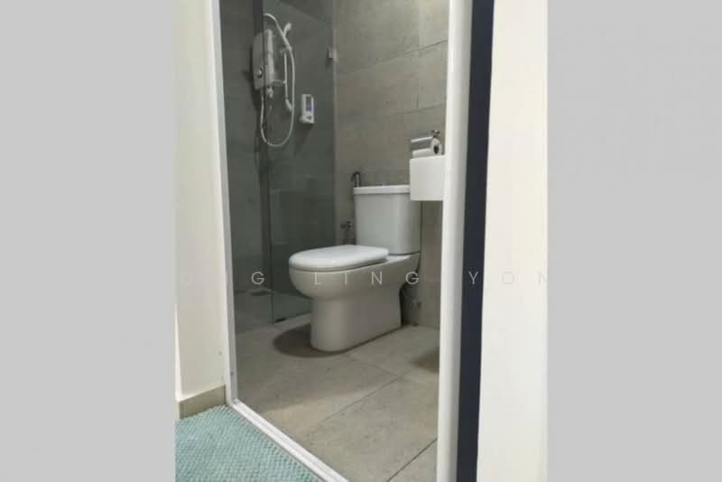 Servis Apartment untuk Disewa di Kenwingston Square Garden - Zhong Ling Yong - Bathroom - PropertyGuru.com.my