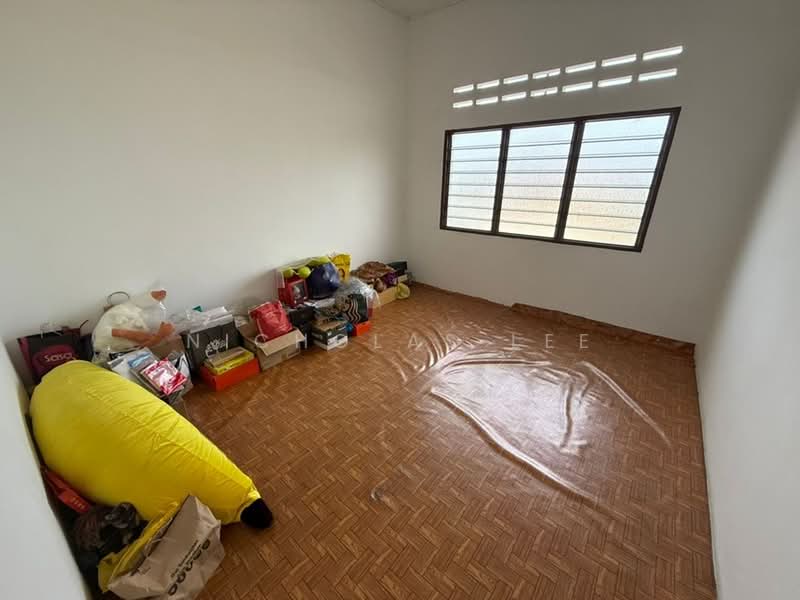 Semi-Detached House for Sale in Taman Golden Dragon (Kampar) - Nicholas Lee - Interior - PropertyGuru.com.my