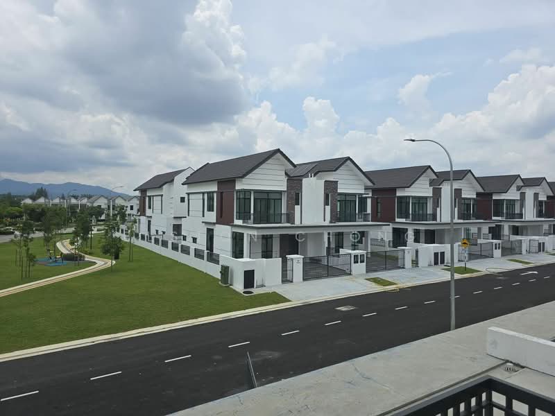Semi-Detached House for Sale in Gelang Patah (Johor) - Elston Chong - Exterior - PropertyGuru.com.my
