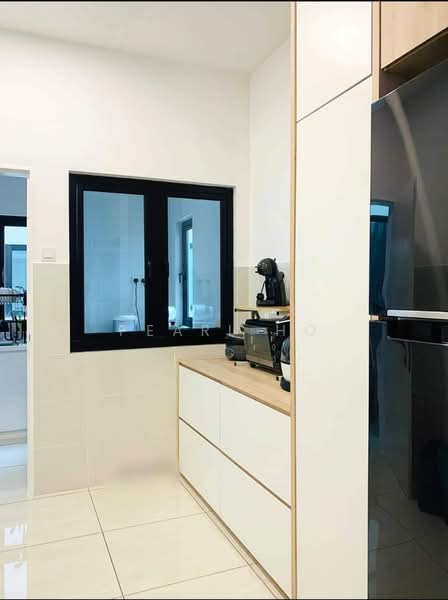 Kondominium untuk Dijual di Sky Condominium (Skyz Residence) - Pearl Ho - Kitchen - PropertyGuru.com.my