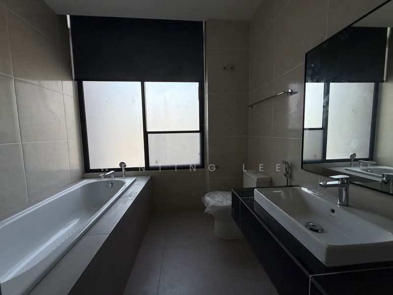 2-storey Terraced House for Sale in Puteri Harbour (Iskandar Puteri (Nusajaya)) - Wenting Lee - Bathroom - PropertyGuru.com.my