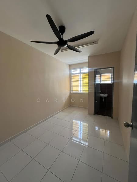 2-storey Terraced House for Sale in Taman Nusantara Prima (Gelang Patah) - Carson . - Interior - PropertyGuru.com.my