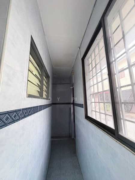 Rumah Teres 2 Tingkat untuk Disewa di Bercham (Ipoh) - Mandy Phang - Corridor - PropertyGuru.com.my