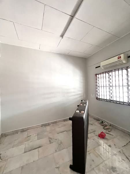 Rumah Teres 1 Tingkat untuk Disewa di Taman Ungku Tun Aminah (Skudai) - Erica Lim - Interior - PropertyGuru.com.my