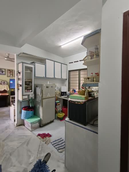 Apartment for Sale at Subang Perdana Goodyear Court 9 - Guava Lim - Kitchen - PropertyGuru.com.my