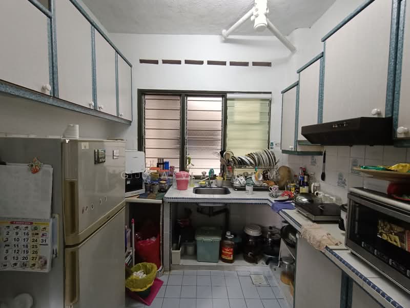 Apartment for Sale at Subang Perdana Goodyear Court 9 - Guava Lim - Kitchen - PropertyGuru.com.my