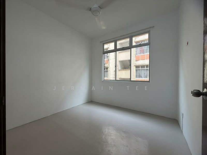 Rumah Flat untuk Disewa di Flat Bukit Indah - Jermain Tee - PropertyGuru.com.my
