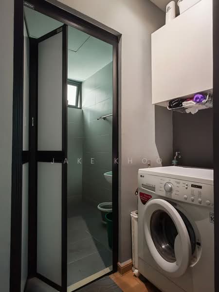 Kondominium untuk Dijual di Golden Triangle 2 - Jake Khoo - Bathroom - PropertyGuru.com.my