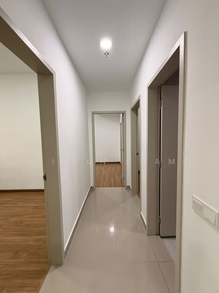 Service Residence for Rent at Residensi Ava @ Kiara Bay - Yi Jun Cham - Corridor - PropertyGuru.com.my