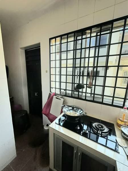 Rumah Teres 2 Tingkat untuk Dijual di Taman Putri Kulai (Kulai) - Karl Lim - Kitchen - PropertyGuru.com.my