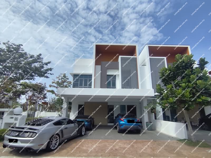 Rumah Berkembar untuk Dijual di Taman Semanja (Kajang) - Lisa Azila - Exterior - PropertyGuru.com.my