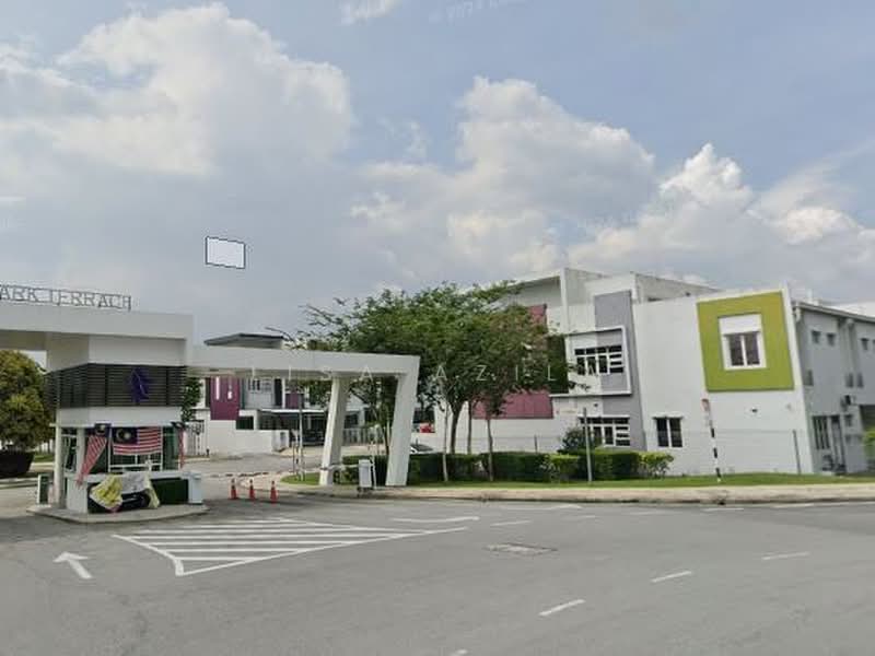 Rumah Berkembar untuk Dijual di Taman Semanja (Kajang) - Lisa Azila - Exterior - PropertyGuru.com.my