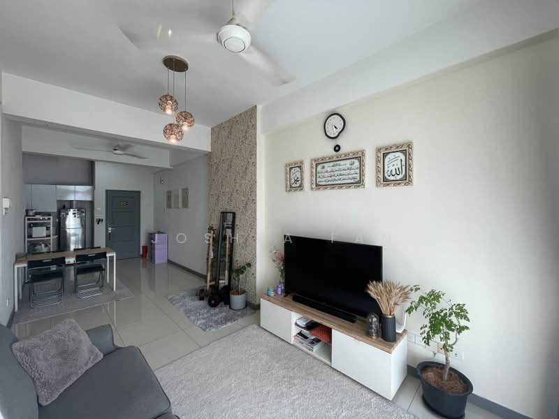 Servis Apartment untuk Disewa di Residensi Gombak 126 - Joshua Fan - Living Room - PropertyGuru.com.my