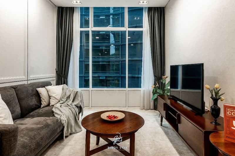 Servis Apartment untuk Dijual di Sky Suites @ KLCC - Levene Li - Living Room - PropertyGuru.com.my