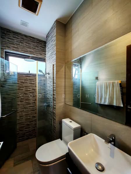 Rumah Banglo untuk Dijual di Taman Sains Selangor (Kota Damansara) - Cooper Chow - Bathroom - PropertyGuru.com.my