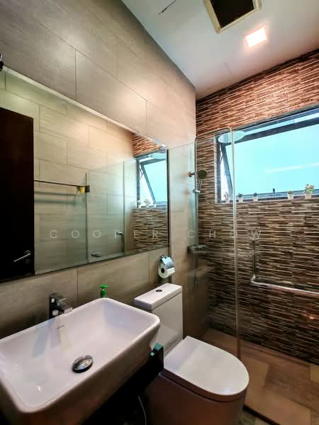 Rumah Banglo untuk Dijual di Taman Sains Selangor (Kota Damansara) - Cooper Chow - Bathroom - PropertyGuru.com.my