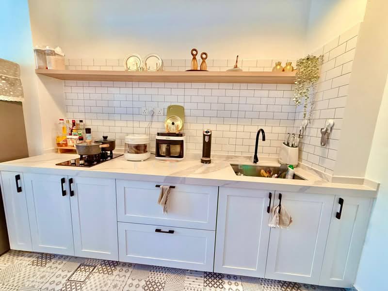 Terraced House for Sale in Johor Bahru (Johor) - Kym Kee - Kitchen - PropertyGuru.com.my