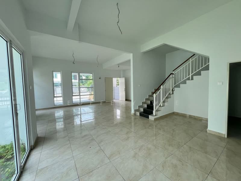 Semi-Detached House for Sale in Taman Klebang Utama (Klebang) - Geoffery Wee - Living Room - PropertyGuru.com.my