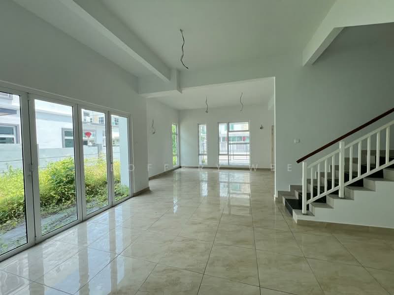 Semi-Detached House for Sale in Taman Klebang Utama (Klebang) - Geoffery Wee - Living Room - PropertyGuru.com.my