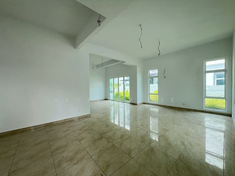 Semi-Detached House for Sale in Taman Klebang Utama (Klebang) - Geoffery Wee - Living Room - PropertyGuru.com.my