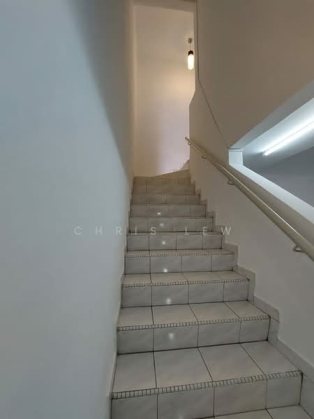 2-storey Terraced House for Sale in Bandar Damai Perdana (Cheras) - CHRIS LEW - Stairs - PropertyGuru.com.my