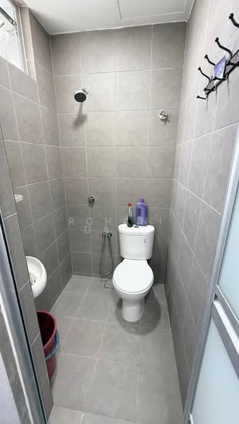 Condominium for Rent at Sanderling Lakefront - Rohani Daud - Bathroom - PropertyGuru.com.my
