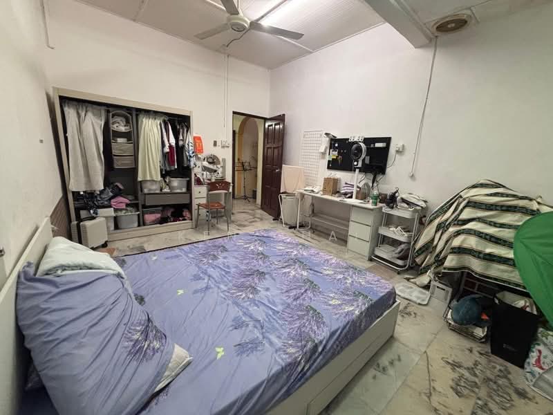 1-storey Terraced House for Sale in Taman Johor Jaya (Johor Bahru) - Ken Chai - PropertyGuru.com.my