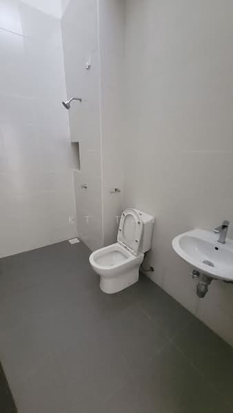 Rumah Teres 2 Tingkat untuk Dijual di Eco Botanic 2 (Iskandar Puteri (Nusajaya)) - KT Tan - Bathroom - PropertyGuru.com.my
