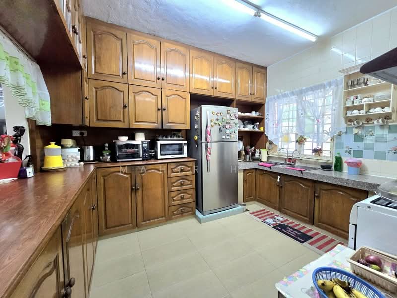 Semi-Detached House for Sale in Kajang (Selangor) - Mahirah . - Kitchen - PropertyGuru.com.my