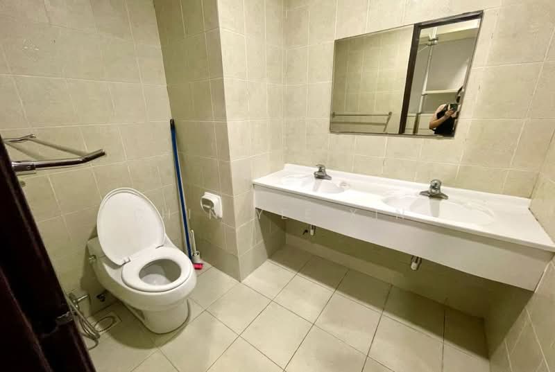 Condominium for Rent at Casa Tropicana - Chin Yee Xin - Bathroom - PropertyGuru.com.my