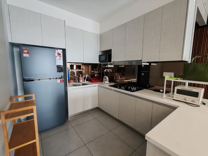 Service Residence for Sale at D'sands Residence - Sara Low - Kitchen - PropertyGuru.com.my