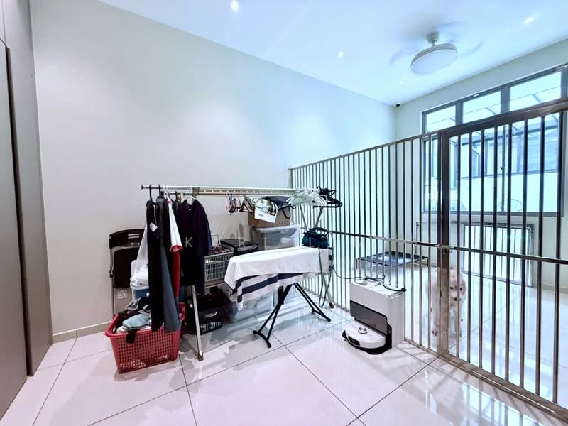 Rumah Berkembar untuk Dijual di Taman Ponderosa (Johor Bahru) - Karl Lim - Interior - PropertyGuru.com.my